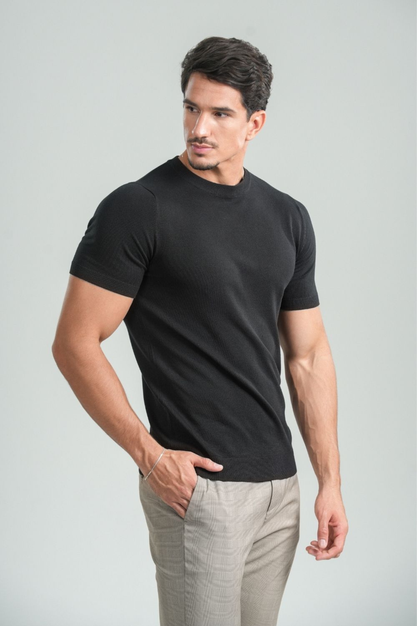 Camiseta Noir Essential